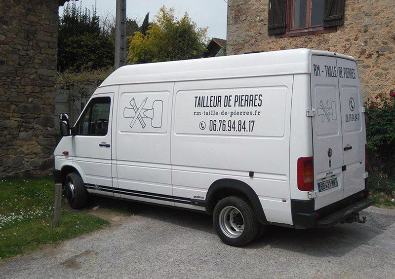 Publicite Vehicule Rm Taille De Pierres Arriere